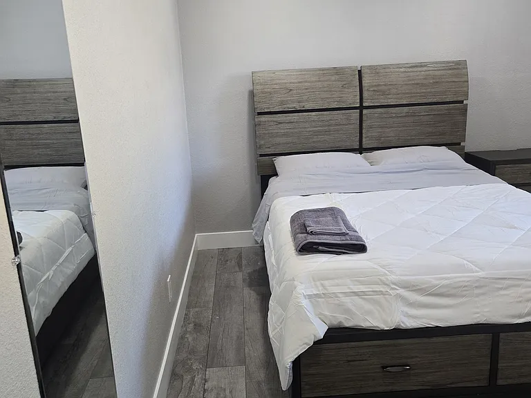 S Willow Dr — Photo 15
