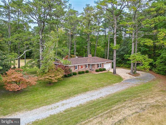 4th image of 33550 Mount Hermon Rd
