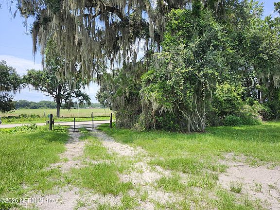 2nd image of 506 MILLICAN Road