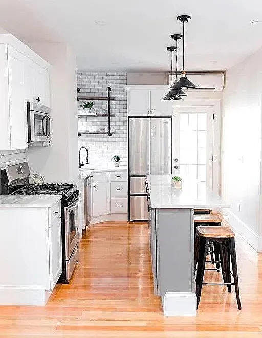 2 Elbow St #3