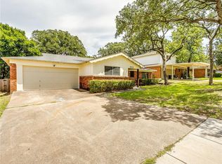 848 Patti Dr, Bedford, TX 76022