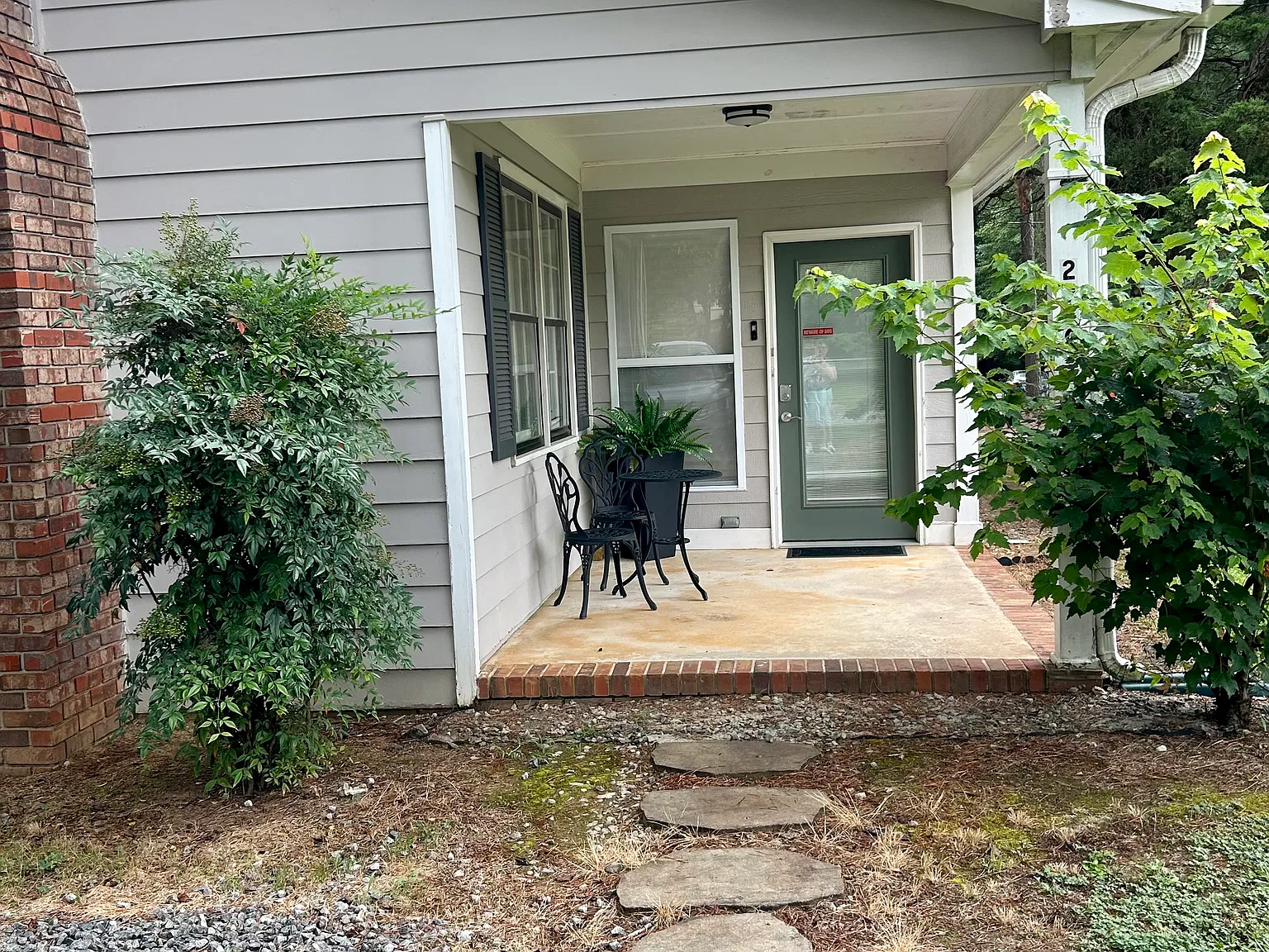 2 bed, 1740 sqft, $1,550 — Photo 2