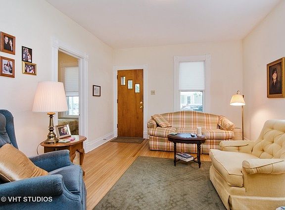 2nd image of 37 N Green St