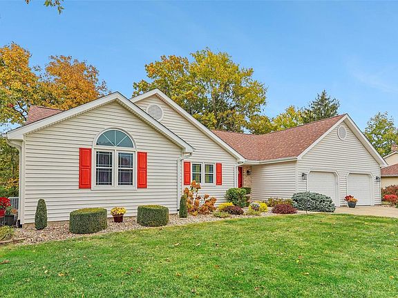 5th image of 33 Quail Run Dr