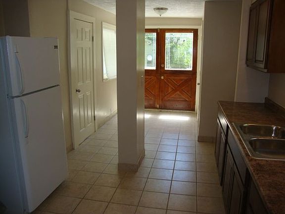 5th image of 3170 Washington Blvd