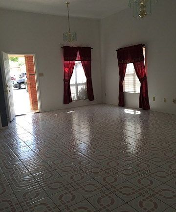 4th image of 1009 Yota Dr