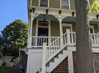 2 Summit Ave, Catskill, NY 12414