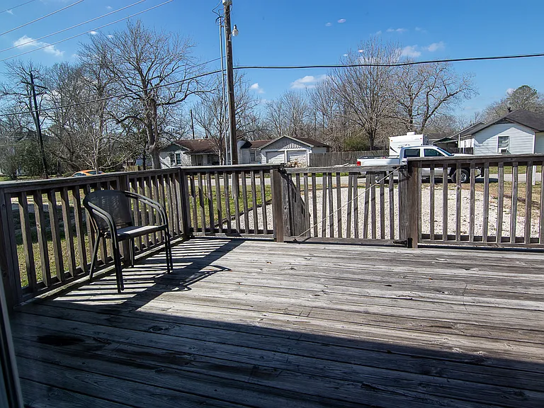 655 Mitchell St — Photo 8