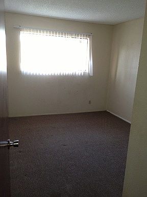 5th image of 1160 N Broadway APT 12