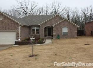 5508 Aviator Dr, Jacksonville, AR 72076