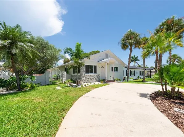 150 42nd Ave, Saint Pete Beach, FL 33706