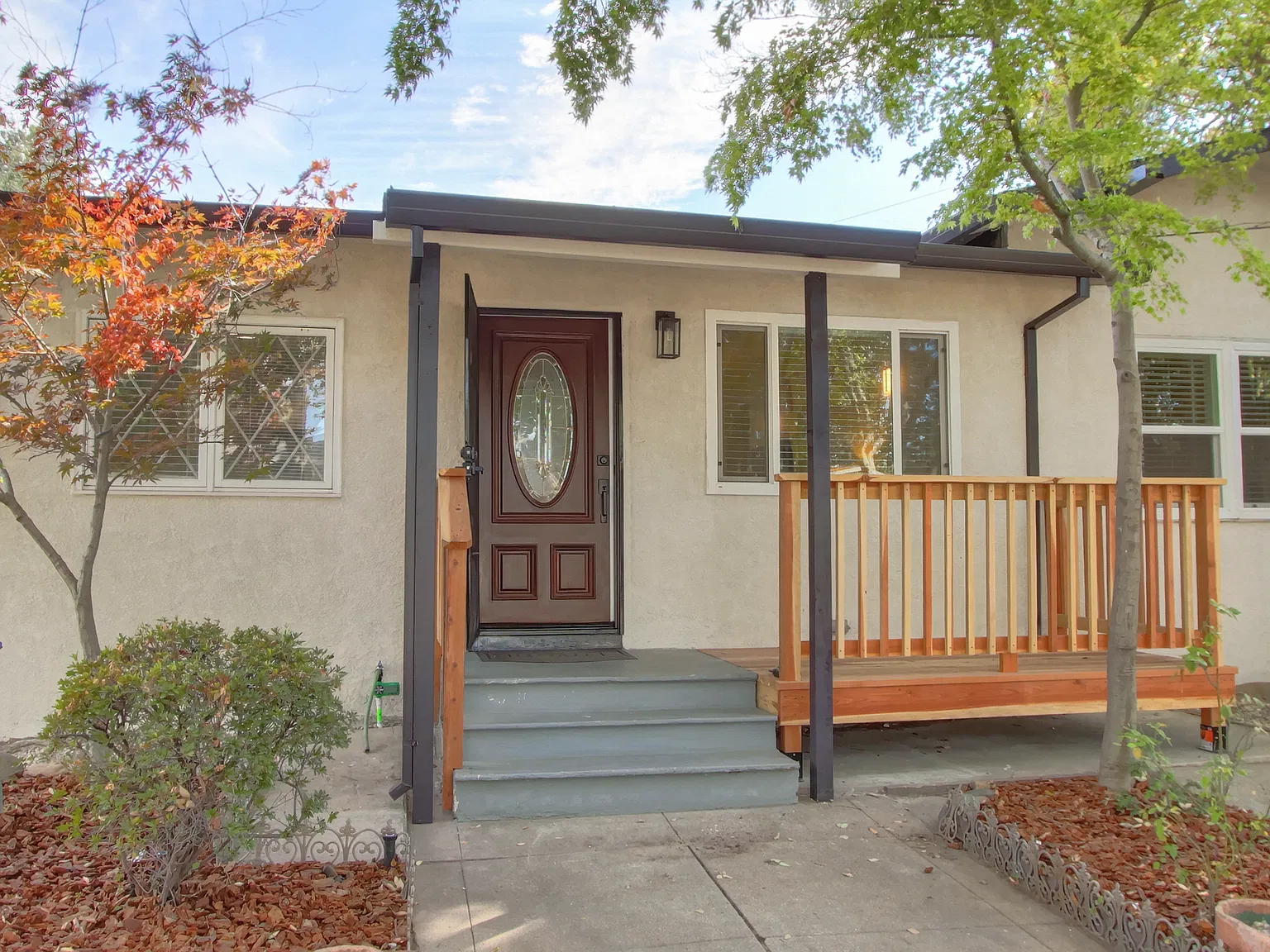 3 bed, 1400 sqft, $3,000 — Photo 3