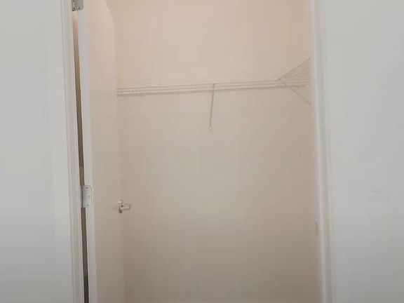 5th image of 205 N Michigan Ave #2002