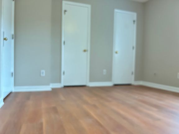 3rd image of 1921 Tischer Rd