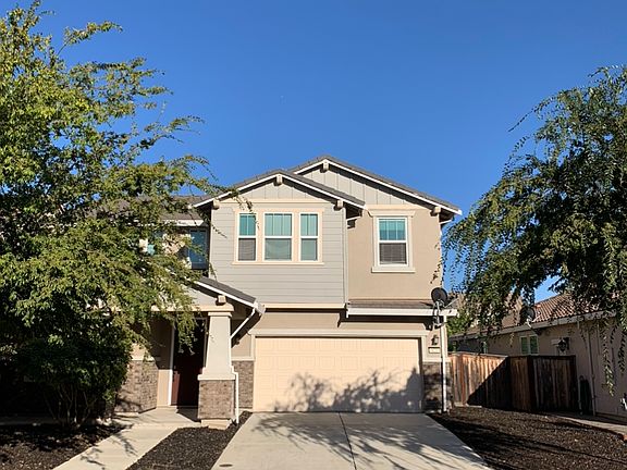 2nd image of 821 Marina Grande Way