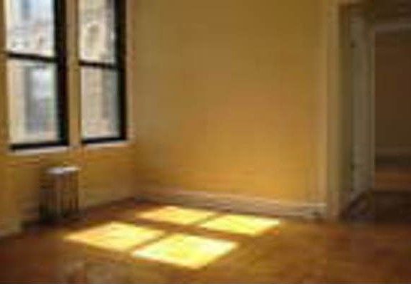 4th image of 486 Brooklyn Ave APT 2D