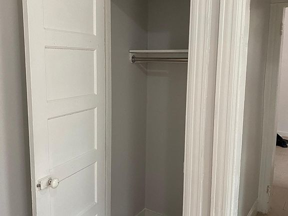 5th image of 41 Hawthorne Ave #2B