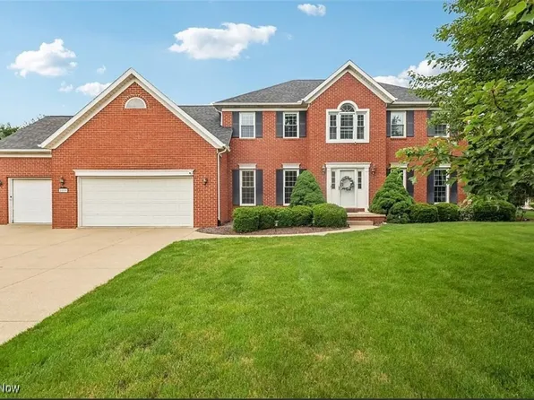 2119 McGinty Rd NW, North Canton, OH 44720