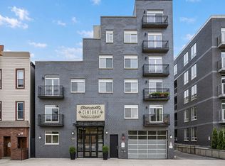 Century Vintage, Brooklyn, NY 11222