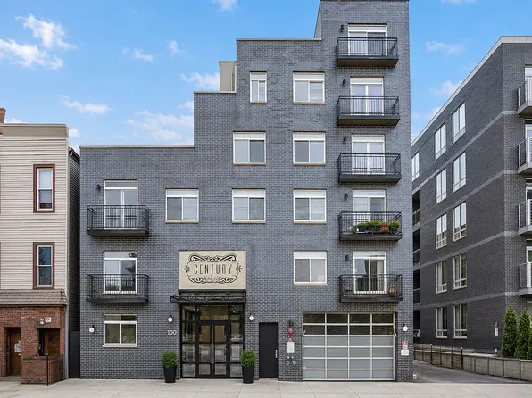 100 Engert Ave APT 5C, Brooklyn, NY 11222