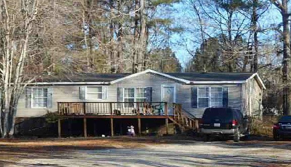 1st image of 109 Evergreen Ave
