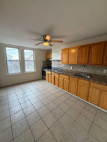 130 Milford Ave #1 Photo 1