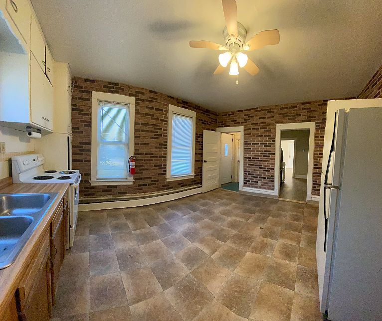 Main Floor Kitchen