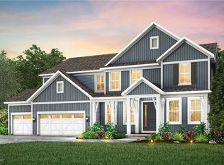 32584 Royal Troon Dr, Avon Lake, OH 44012