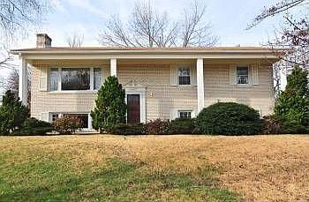 2nd image of 6607 Hallam Dr