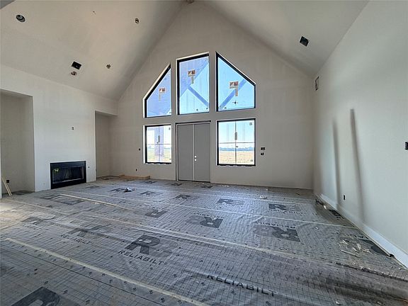 2nd image of 15 Monarch Ct
