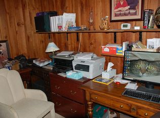 10746 Midland Trl W, Rupert, WV 25984