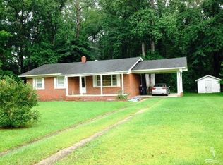 1220 Hickman Rd NW, Calabash, NC 28467