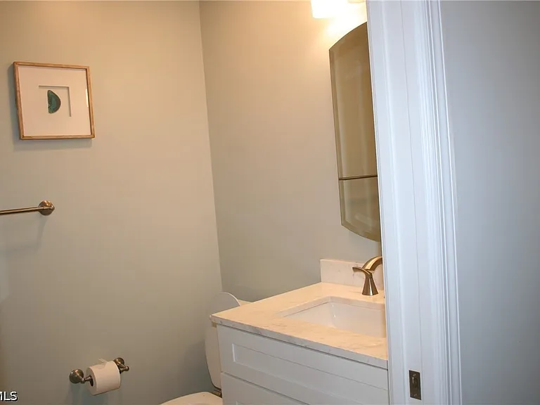 2580 Valparaiso Blvd — Photo 32