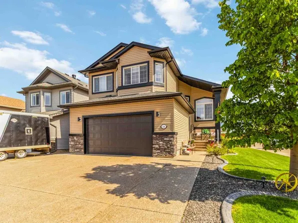 209 NW Fireweed Cres, Wood Buffalo, AB T9K 0J4