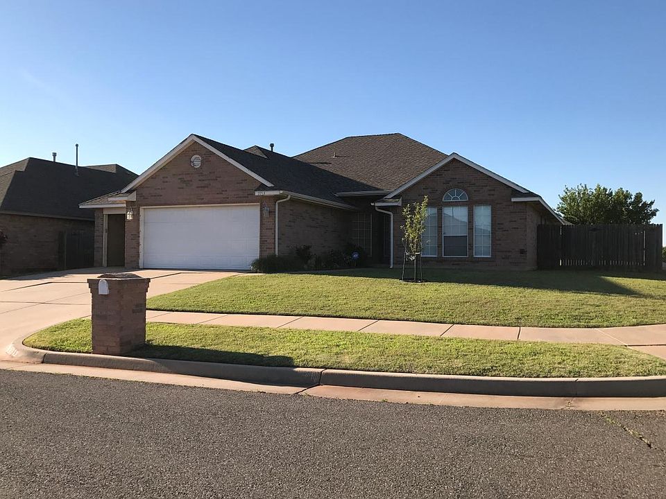 1st image of 2714 NW 166th St