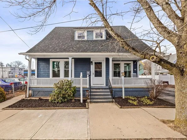 62 Bain St, Cranston, RI 02920