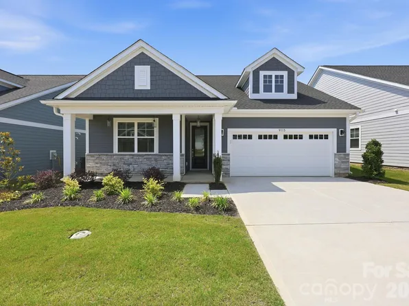 9113 Angels Dr, Cornelius, NC 28031