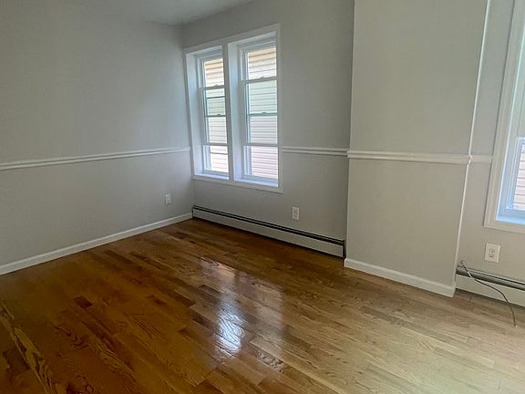 3rd image of 107-04 Waltham St #2