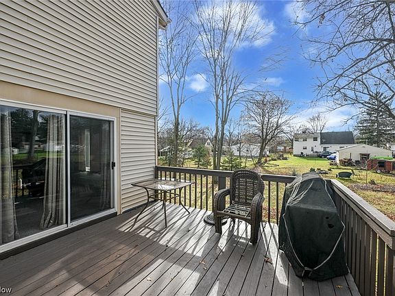 3rd image of 2330 Echo Valley Dr
