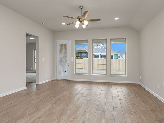 3rd image of 4739 Joplin St