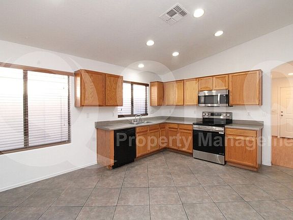 3rd image of 2610 N 108th Dr