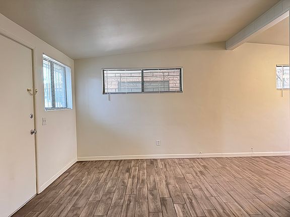 3rd image of 1532 N Dodge Blvd #1532