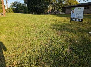 213 S 11th St, Elwood, IN 46036