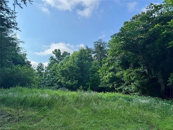 5th image of 3400 Herron Point