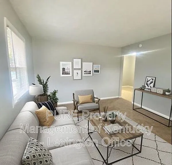 3510 Lansdowne Dr #A — Photo 2
