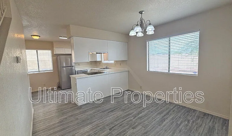 4645 N 99th Dr — Photo 6