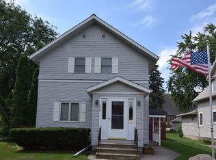 608 SW 1st St, Eagle Grove, IA 50533