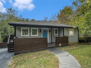 1592 Ferno Dr NW, Atlanta, GA 30318