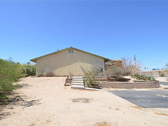 3rd image of 73502 Sunnyvale Dr