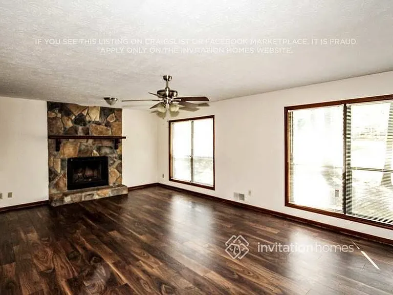 376 Mill Ridge Way — Photo 3